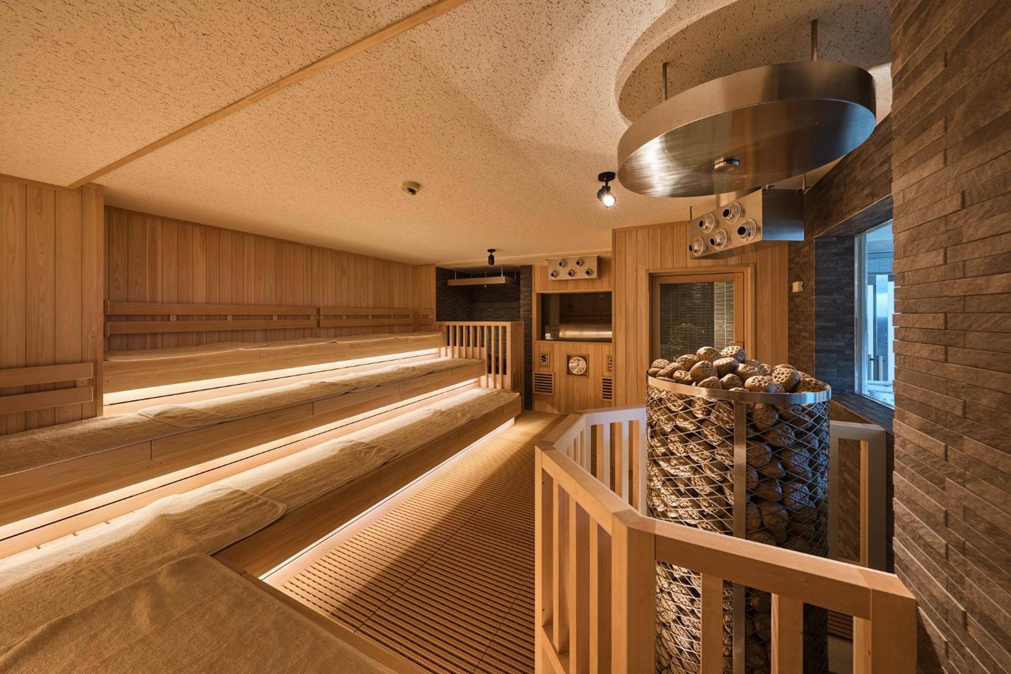 Sauna & Capsule Hotel Rumor Plaza Kiotó Kültér fotó