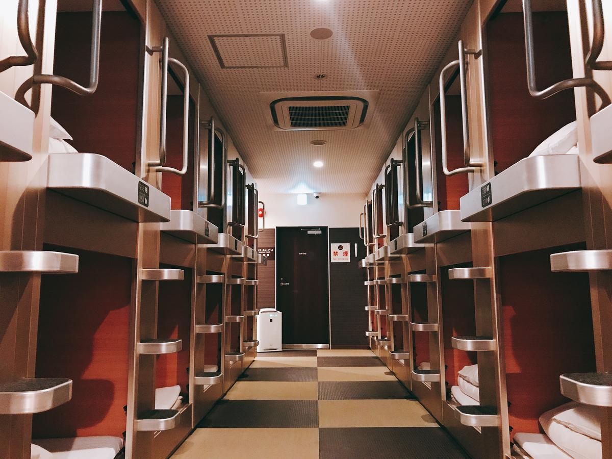 Sauna & Capsule Hotel Rumor Plaza Kiotó Kültér fotó